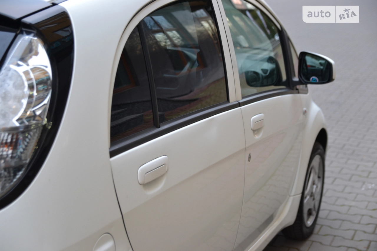 Mitsubishi i-MiEV 2011