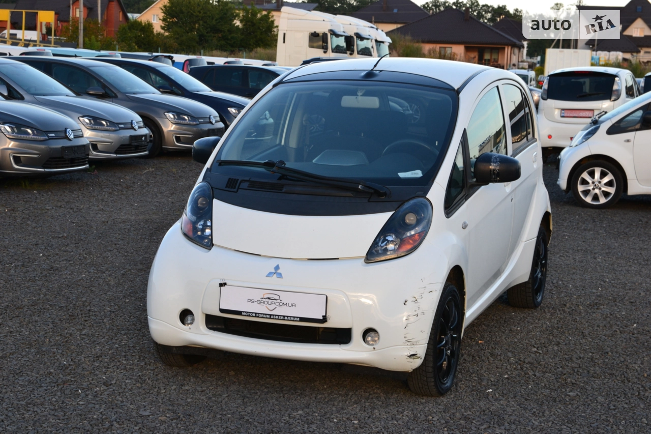 Mitsubishi i-MiEV 2012