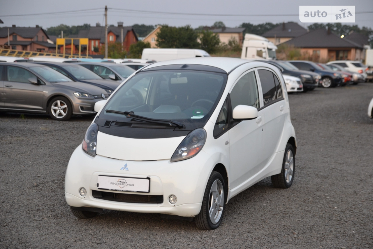 Mitsubishi i-MiEV 2012