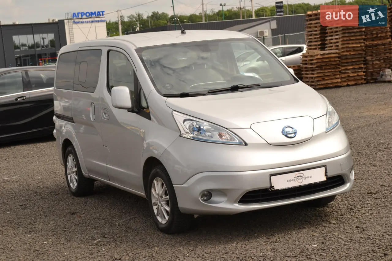 Nissan e-NV200 2016