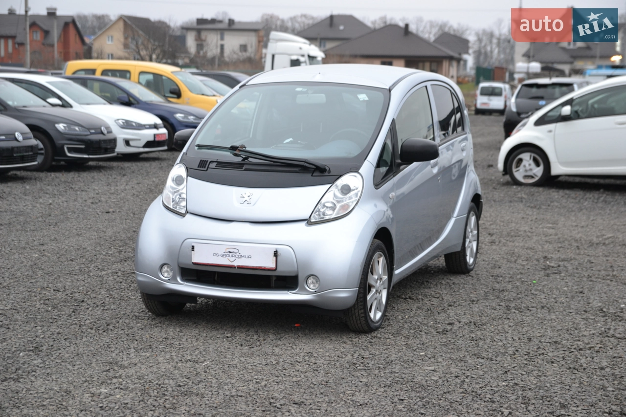 Peugeot iOn 2015