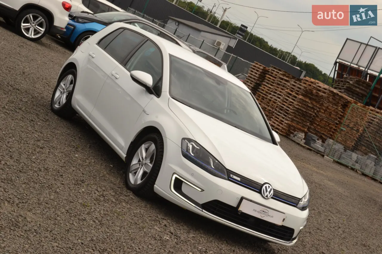 Volkswagen e-Golf 2016